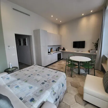 Pertinace Centro Storico Διαμέρισμα