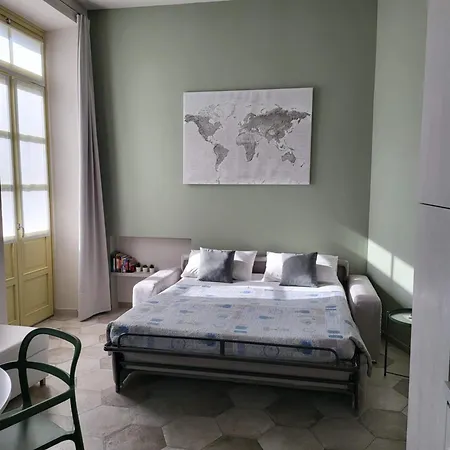 Pertinace Centro Storico Διαμέρισμα *