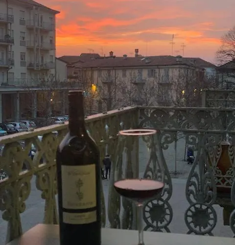 Pertinace Centro Storico * Alba (Piedmont)