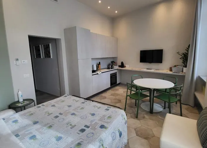 Pertinace Centro Storico Apartment